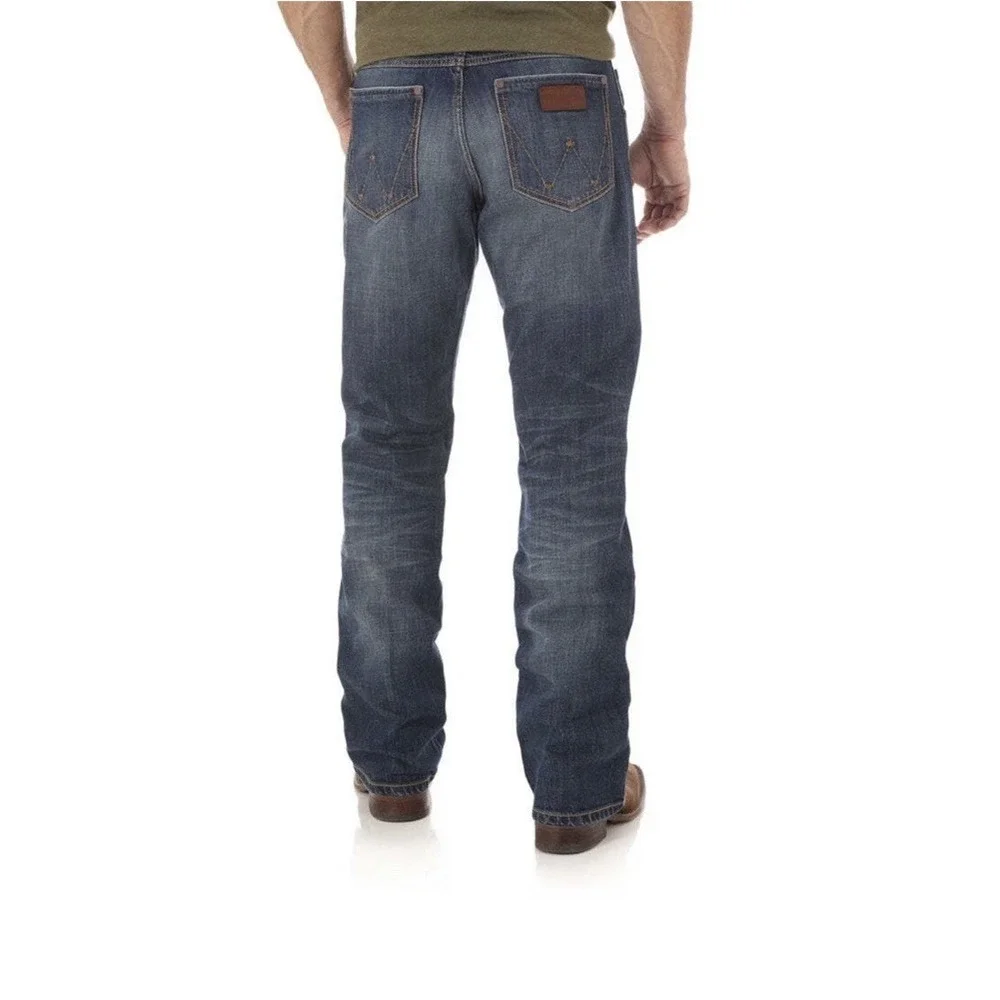 WRT20JH Wrangler Men's Retro Relaxed Boot Cut Jean - Jackson Hole 38x32 Measured